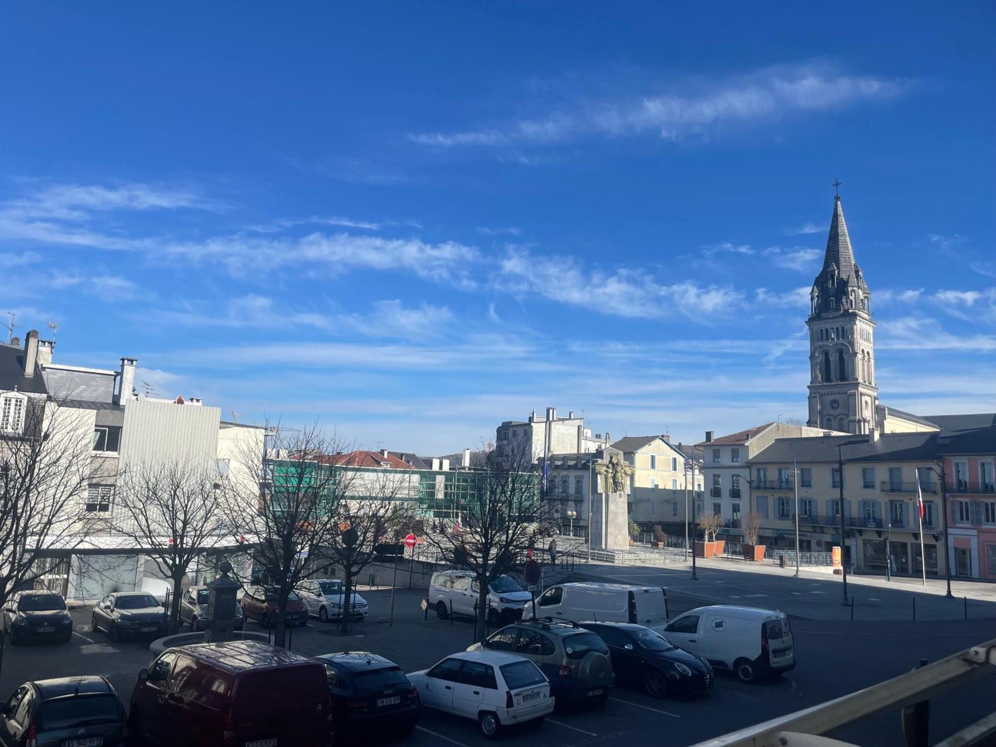 Place Peyramale Lourdes